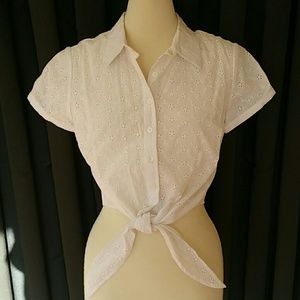 NW Cotton lace top